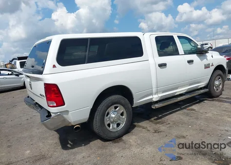 2018 Ram 2500 Tradesman 4X2 6'4 Box from USA, damaged, VIN 3C6UR4CL4JG424449